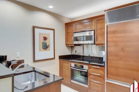 Holiday home Mgm Signature-07-802 1br 2ba Balcony Las Vegas